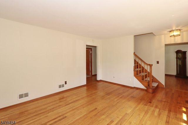 126 N 20Th St, Kenilworth Boro, NJ 07033