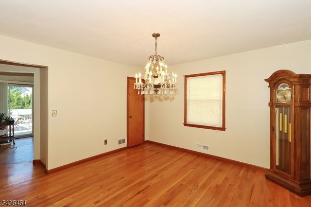 126 N 20Th St, Kenilworth Boro, NJ 07033