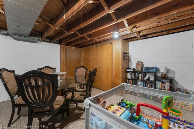 20312 Yale Street, Saint Clair Shores, MI 48081