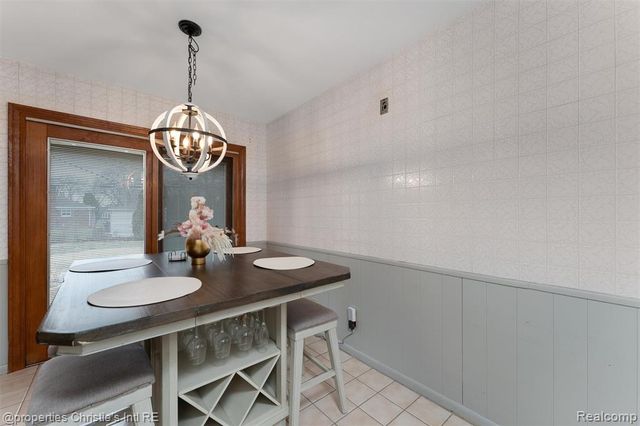 20312 Yale Street, Saint Clair Shores, MI 48081