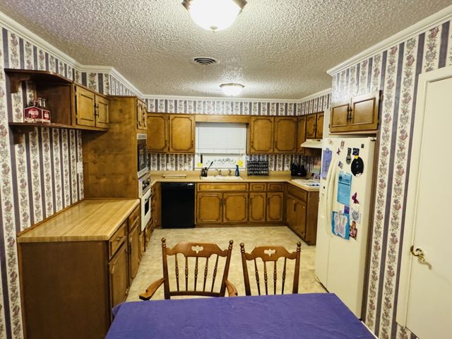 2440 Cleveland, Paris, TX 75460
