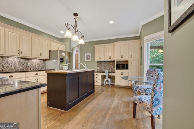 805 Collinwood Road SE, Rome, GA 30161