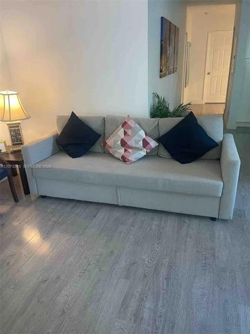 811 SW 11th Street 811, Miami, FL 33129