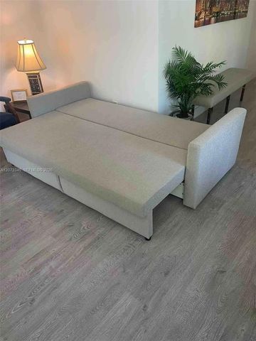 811 SW 11th Street 811, Miami, FL 33129