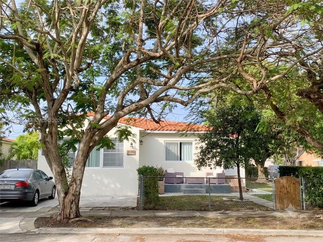 811 SW 11th Street 811, Miami, FL 33129