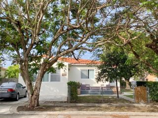 811 SW 11th Street 811, Miami, FL 33129