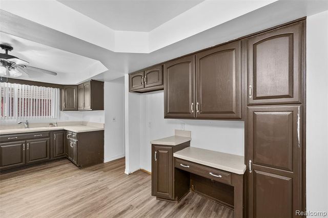 10057 Westlake Street, Taylor, MI 48180