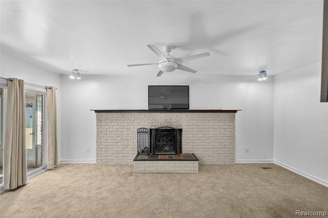 10057 Westlake Street, Taylor, MI 48180