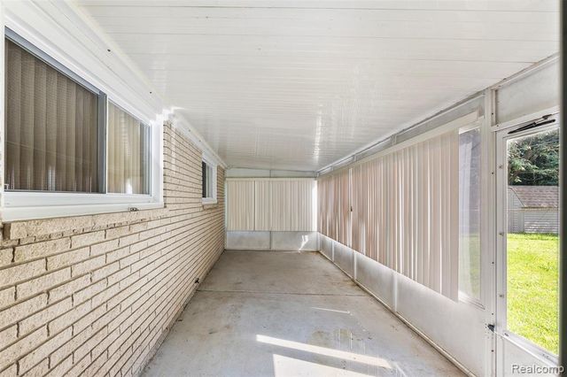 10057 Westlake Street, Taylor, MI 48180