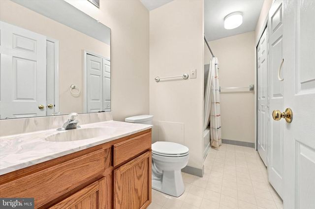 53 SHEFFIELD CT, Collegeville, PA 19426