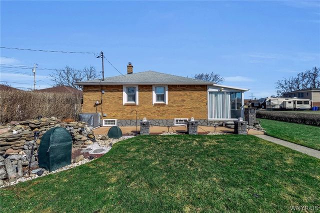 155 Angelacrest Lane, West Seneca, NY 14224