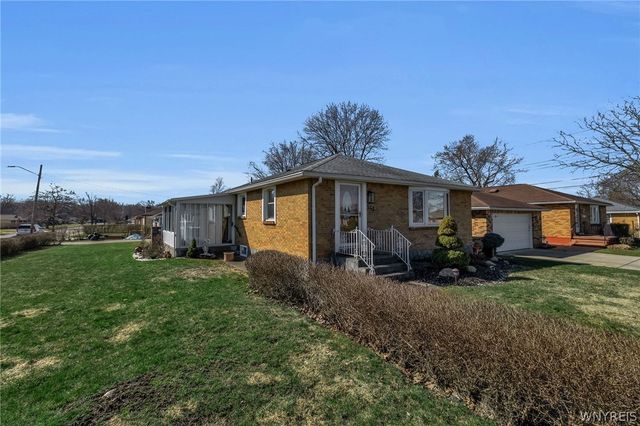 155 Angelacrest Lane, West Seneca, NY 14224