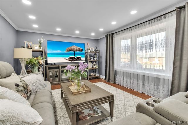 155 Angelacrest Lane, West Seneca, NY 14224