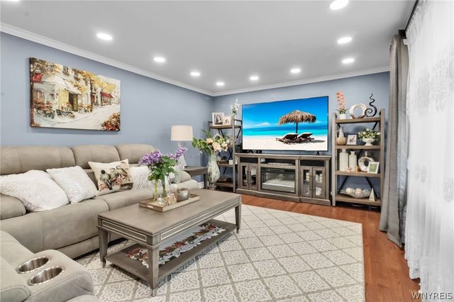 155 Angelacrest Lane, West Seneca, NY 14224