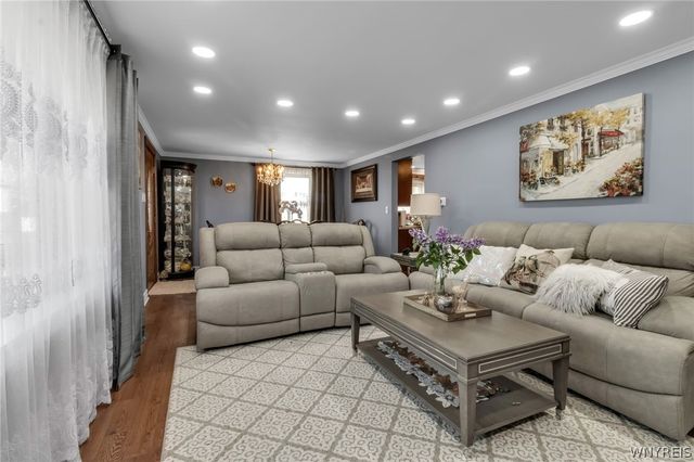 155 Angelacrest Lane, West Seneca, NY 14224