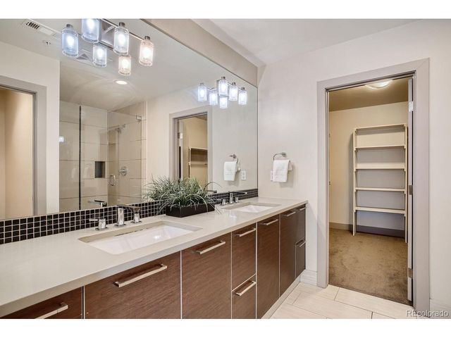 3420 W 32nd Ave 201, Denver, CO 80211