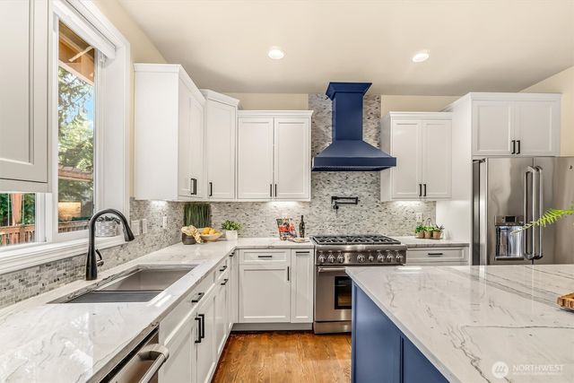 13718 58th Street SE, Snohomish, WA 98290