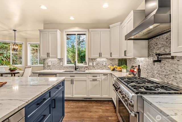 13718 58th Street SE, Snohomish, WA 98290