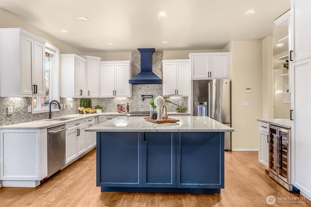 13718 58th Street SE, Snohomish, WA 98290