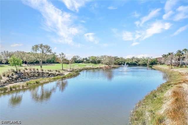 15516 Monterosso LN 101, Naples, FL 34110