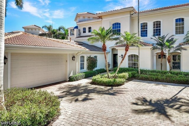 15516 Monterosso LN 101, Naples, FL 34110