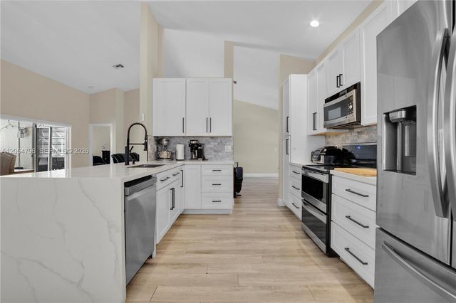 6610 NW 41st Terrace, Coconut Creek, FL 33073