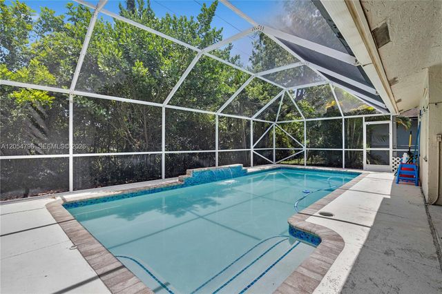 6610 NW 41st Terrace, Coconut Creek, FL 33073