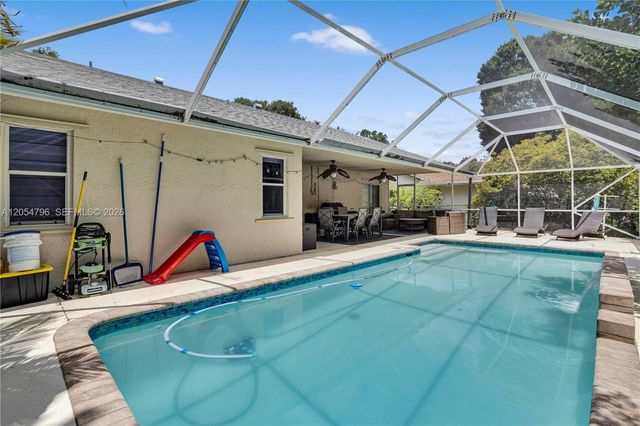 6610 NW 41st Terrace, Coconut Creek, FL 33073