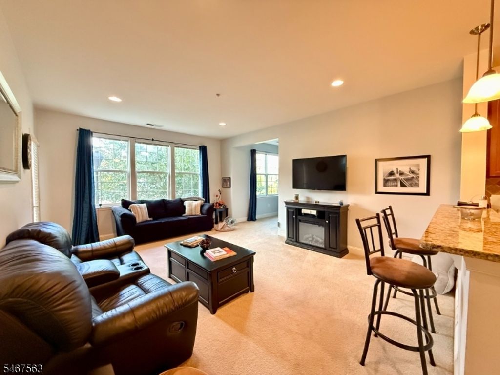 5105 Sanctuary Blvd 5105, Riverdale Boro, NJ 07457 — photo 2