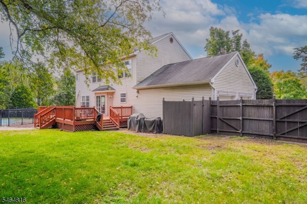 6 Fountain Dr, Franklin Twp., NJ 08873 — photo 5