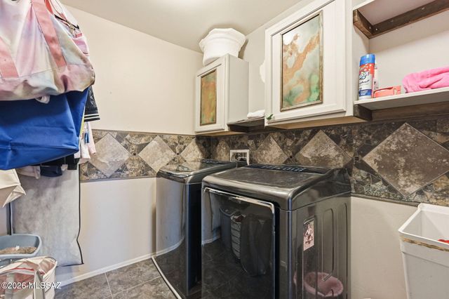 12490 E Camino Ambato, Vail, AZ 85641