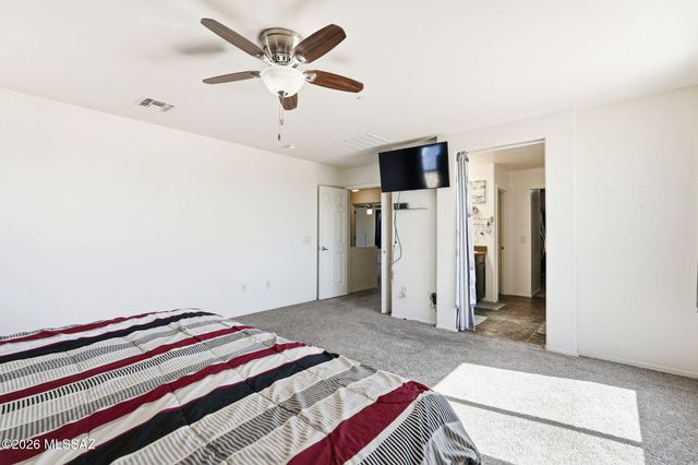 12490 E Camino Ambato, Vail, AZ 85641