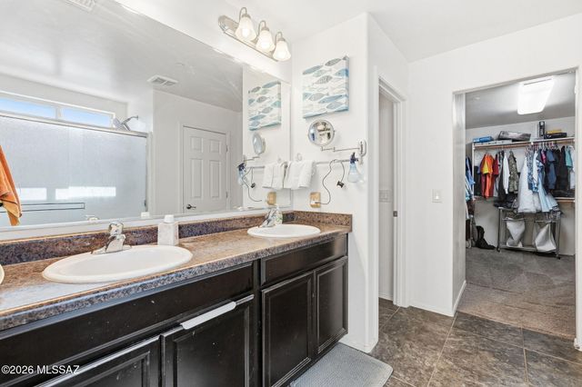 12490 E Camino Ambato, Vail, AZ 85641