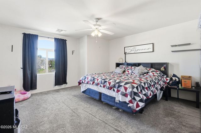 12490 E Camino Ambato, Vail, AZ 85641