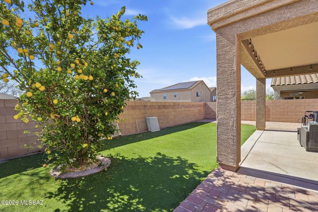 12490 E Camino Ambato, Vail, AZ 85641