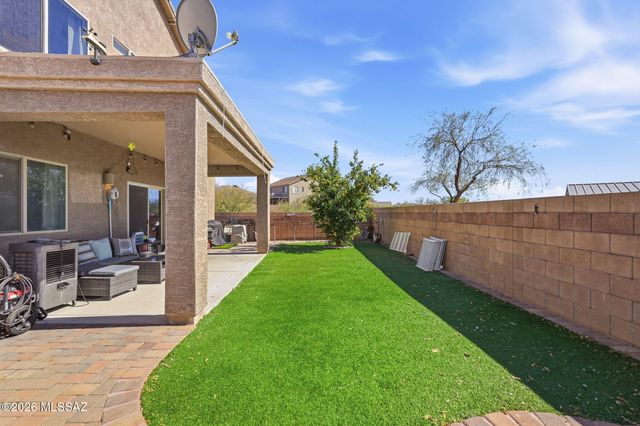 12490 E Camino Ambato, Vail, AZ 85641