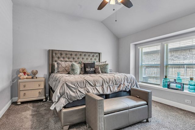 7105 Water Meadows Drive, Fort Worth, TX 76123