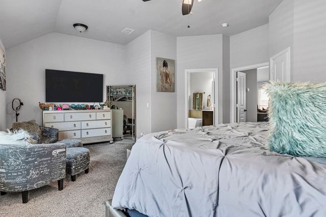 7105 Water Meadows Drive, Fort Worth, TX 76123