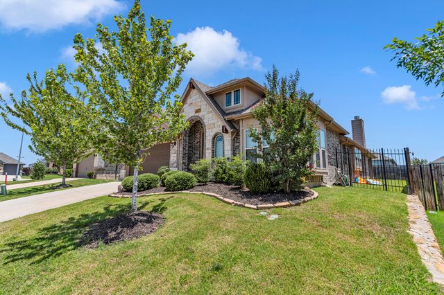 7105 Water Meadows Drive, Fort Worth, TX 76123