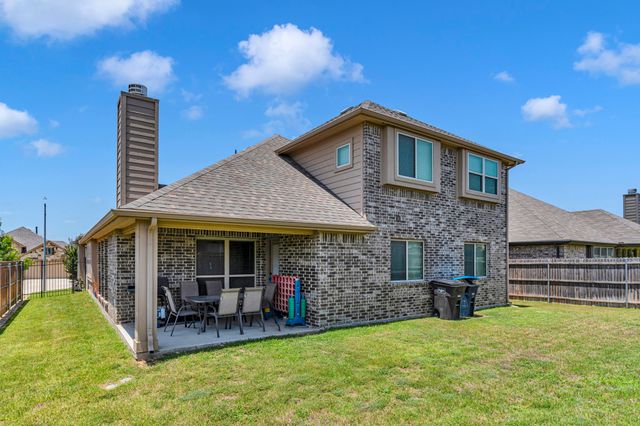 7105 Water Meadows Drive, Fort Worth, TX 76123