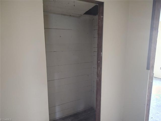 504 Tussey Street, Lexington, NC 27292