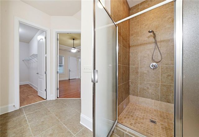 1158 Gateview Drive, Lawrenceville, GA 30046