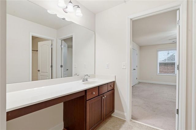 1158 Gateview Drive, Lawrenceville, GA 30046