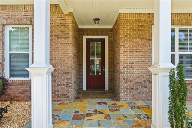1158 Gateview Drive, Lawrenceville, GA 30046