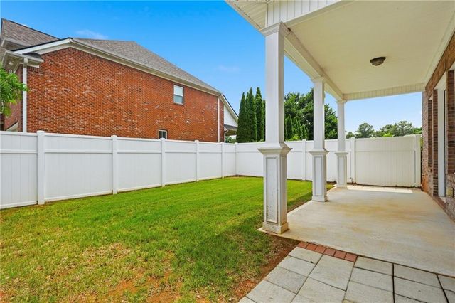 1158 Gateview Drive, Lawrenceville, GA 30046