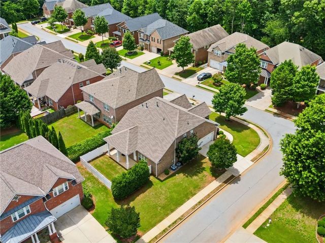 1158 Gateview Drive, Lawrenceville, GA 30046