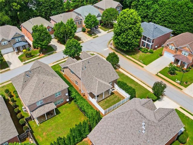 1158 Gateview Drive, Lawrenceville, GA 30046