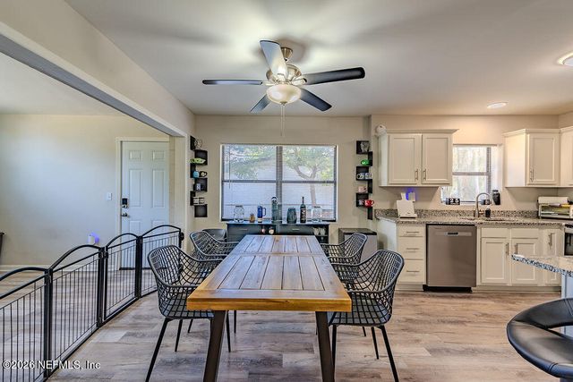 7580 STRATO Road, Jacksonville, FL 32210