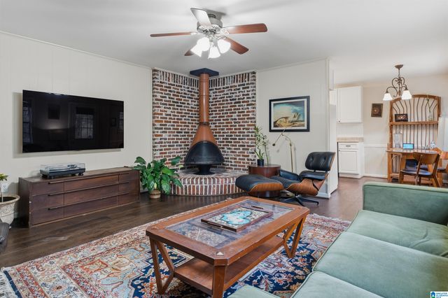 2452 FRESNO DRIVE, Vestavia Hills, AL 35216