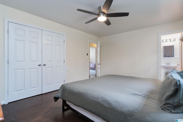 2452 FRESNO DRIVE, Vestavia Hills, AL 35216